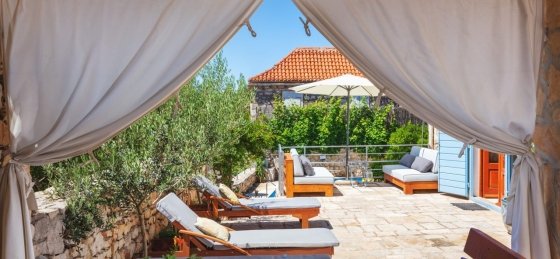 villa_in_milna_9.jpg Book a villa in Croatia