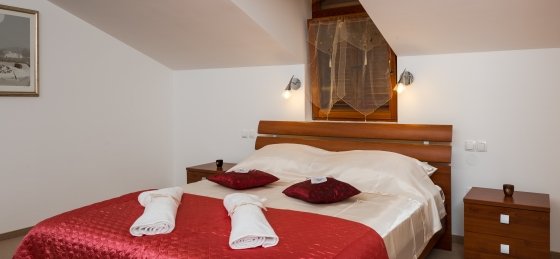 villa_in_pirovac_13_1.jpg Book a villa in Dalmatia