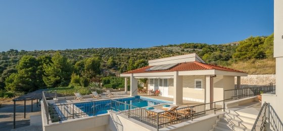 villa_in_primosten_4_2.jpg Villas in Dalmatia