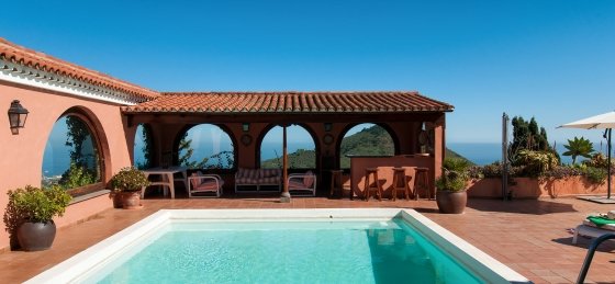 villabandamaimperialwithprivatepool_3.jpg Holiday villas in Bandama