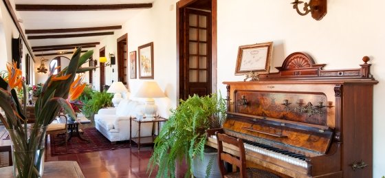 villabandamaimperialwithprivatepool_7.jpg Villa rentals in Bandama
