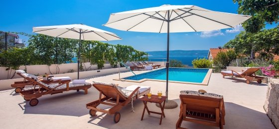 1._2.jpg Villa in Omis to rent