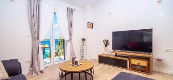14_49.jpg Book a villa in Omis