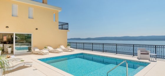 1_24.jpg Villas in Croatia