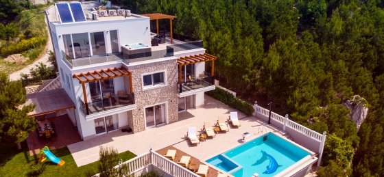 24_18.jpg Book a villa holiday in Omis