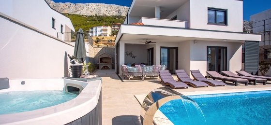 3_24.jpg Villa in Omis to rent