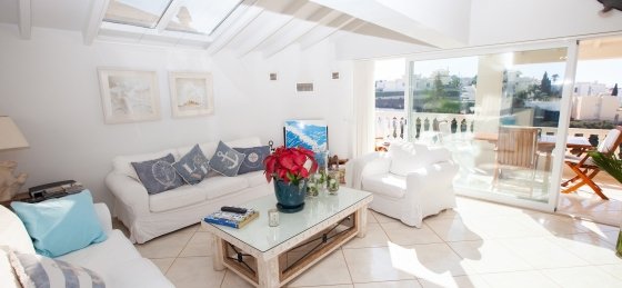 -1324403-94.jpg Book a villa holiday in Algarve