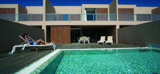 salgados_beach_villas_-_facade_2.jpg Villa in Portugal to rent