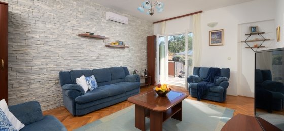 villa_in_split_9.jpg Book a villa in Croatia