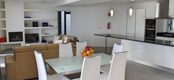 11_our_madeira_-_cliffscape_-_living_space_and_kitchen.jpg Holiday villas in Madeira
