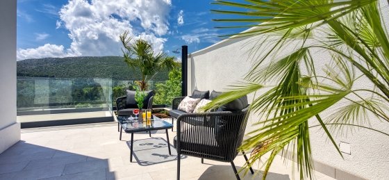 14.jpg Book a villa holiday in Omis