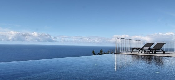 2_our_madeira_-_cliffscape_-_pool_3.jpg Villas in Portugal