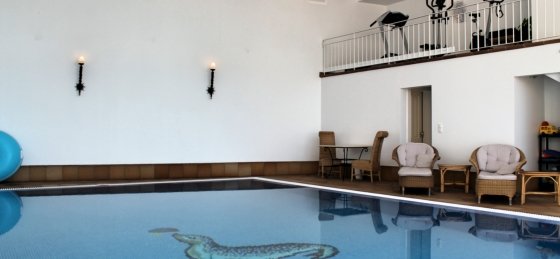 6_our_madeira_-_villa_luzia_-_pool_fitness_area_-_close.jpg Holiday villas in Funchal