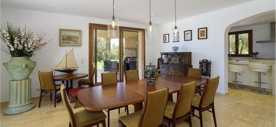 hrp1038-7.jpg Book a villa in Spain