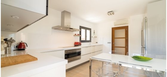 hrp876-8.jpg Book a villa holiday in Balearic Islands