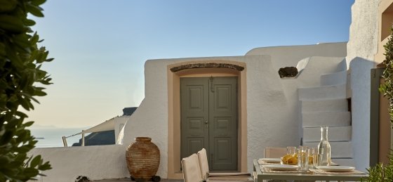 nautilus8105_1.jpg Villa holidays in Santorini