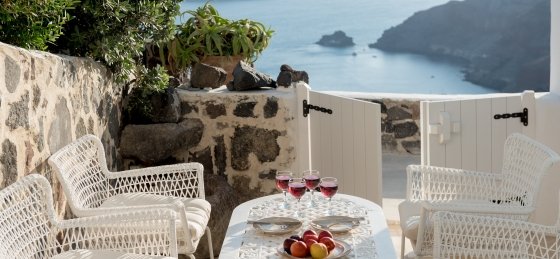 whitehouse_43.jpg Book a villa in Greece
