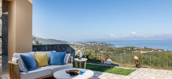 2b4a3930.jpg Villa holidays in Greece