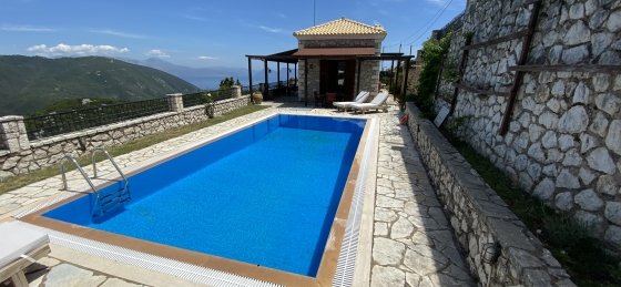 img_5578.jpg Book a villa holiday in Greece