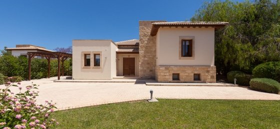 03-380.jpg Villa rentals in Cyprus