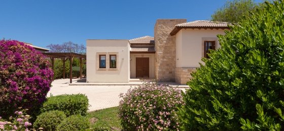04-380.jpg Holiday home in Cyprus villa booking
