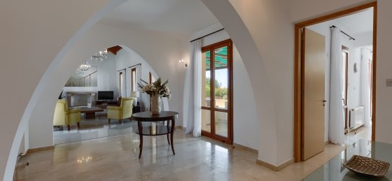 05-0403.jpg Holiday villas in Aphrodite Hills Resort