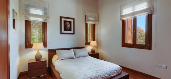 11-380.jpg Book a villa in Cyprus