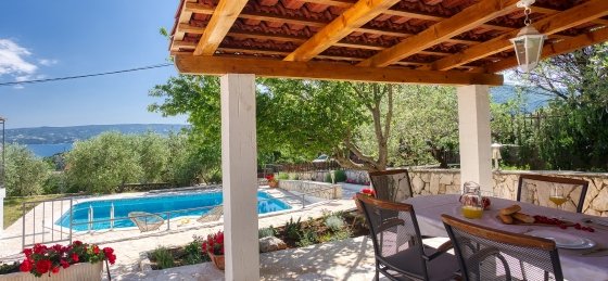 12_58.jpg Holiday home in Omis villa booking