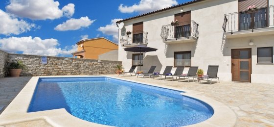 1384u.jpg Villa rentals in Croatia