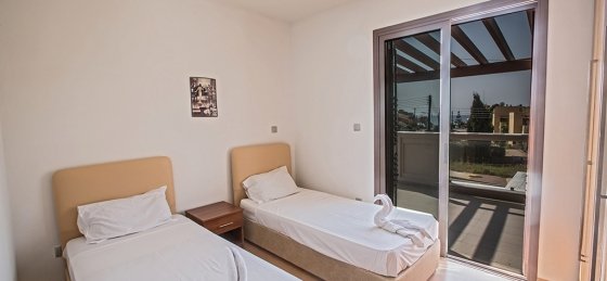 15_82.jpg Holiday villas in Nissi Beach