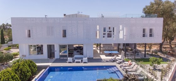 38_16.jpg Villa in Cyprus to rent