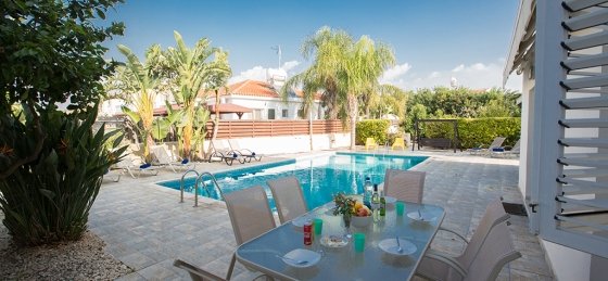 4_38.jpg Holiday home in Cyprus villa booking