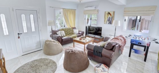 9_43.jpg Villa rentals in Cyprus