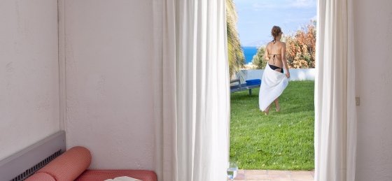 drz-glx-1665.jpg Villa holidays in Greece