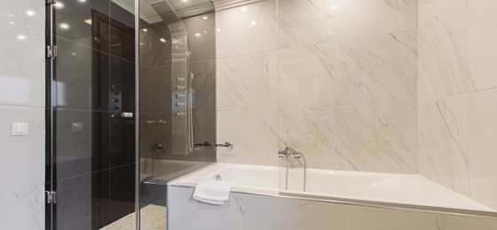 master_bathroom.jpg Book a villa holiday in Halkidiki