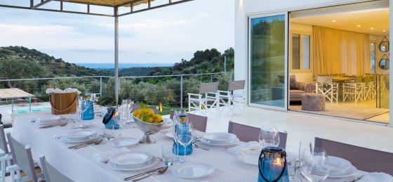 12_98.jpg Villas in Italy