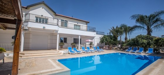 2_48.jpg Villas in Cyprus