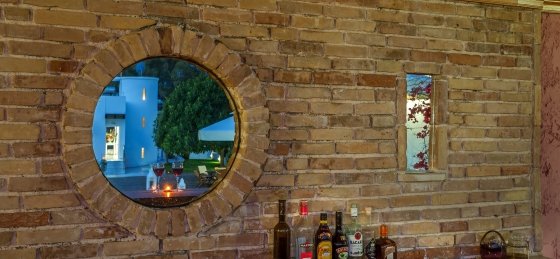 bar.jpg Villa rentals in Crete