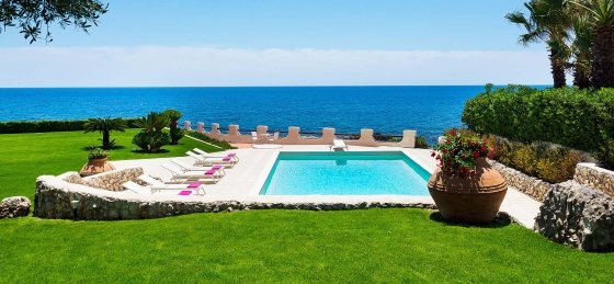 01.jpg Villa rentals in Syracuse