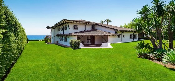 10.jpg Book a villa in Syracuse