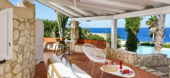 33_57.jpg Book a villa in Italy
