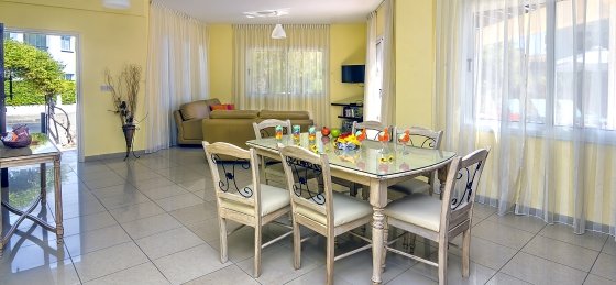 arc_4634.jpg Book a villa in Paphos