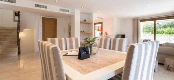 Book a villa in Spain