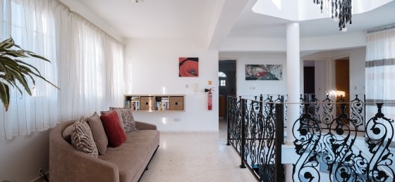 stalo39.jpg Holiday home in Paphos villa booking