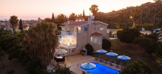 stalo79.jpg Villa in Paphos to rent