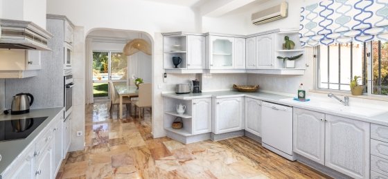 256a7856.jpg Book a villa holiday in Vilamoura