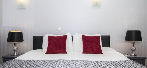 quarto1.1.jpg Book a villa in Vilamoura
