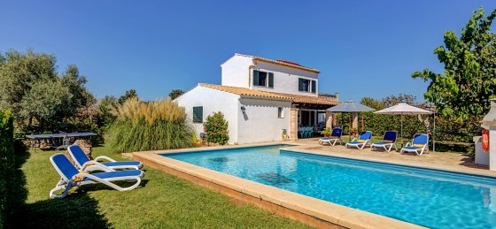 01.jpg Villas in Balearic Islands