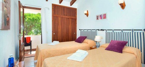10-min_5.jpg Book a villa holiday in Spain
