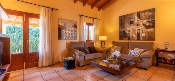 25.jpg Book a villa in Balearic Islands